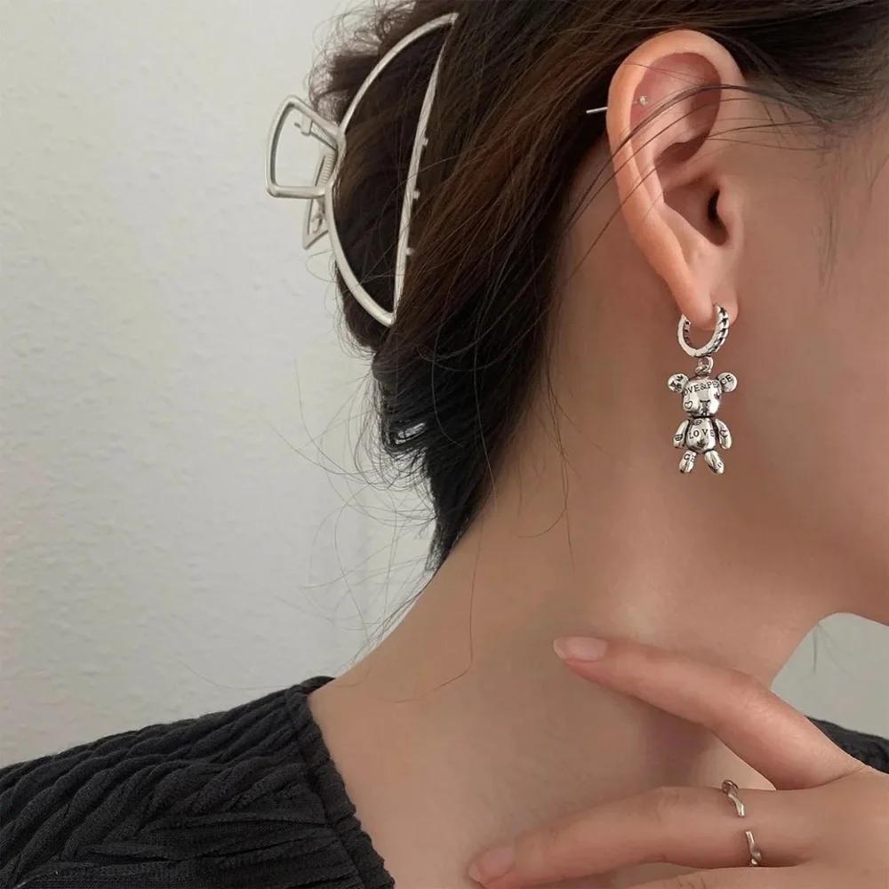 ✨MEW LAUNCH✨AB Asymmetric Unique Bear Heart-Shaped Earrings - Picture 2 of 4